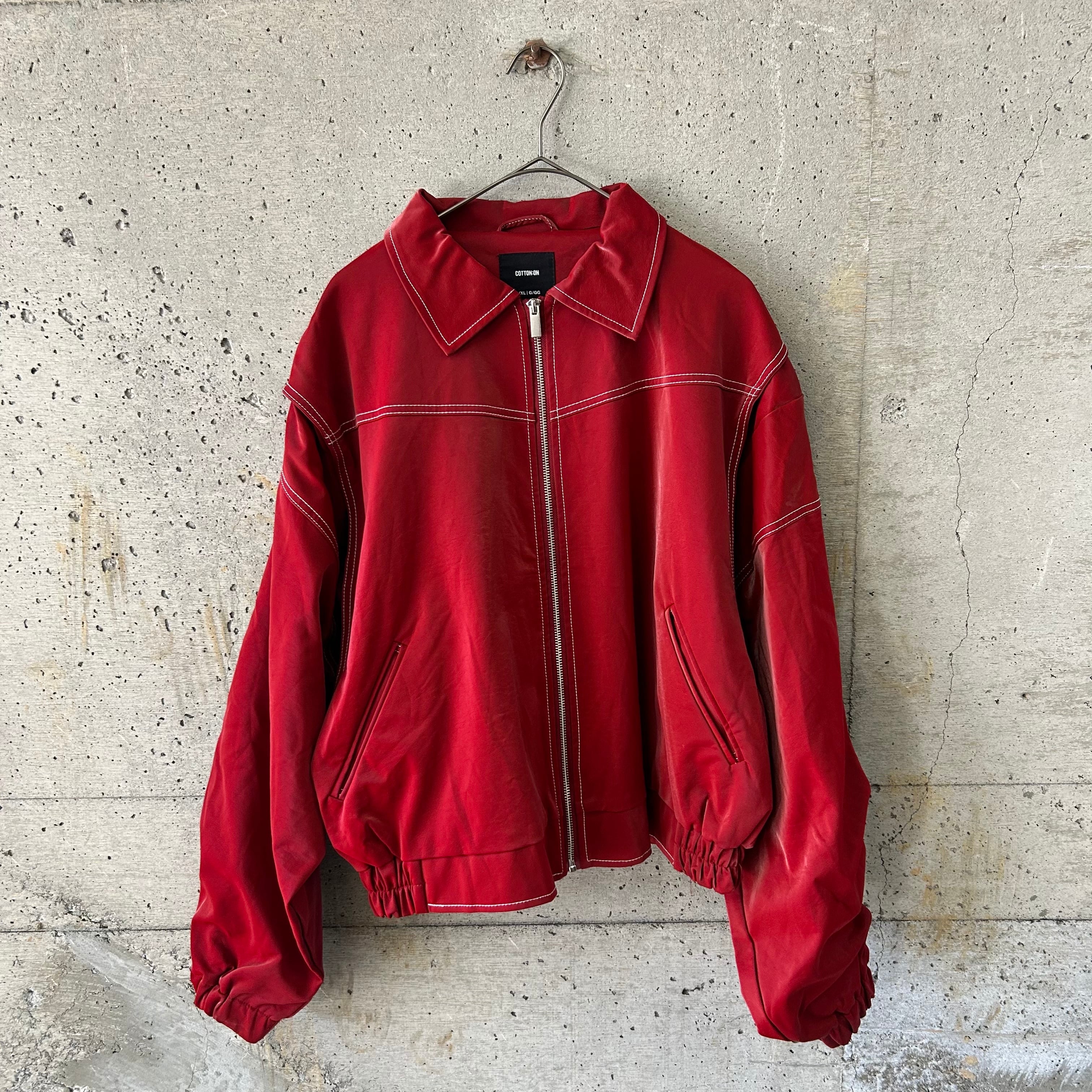 Shiny red blouson