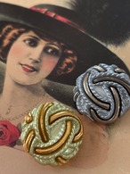 25mm Japanese Vintage ボタン イエローグリーン／ライトブルー くすみカラー 昭和レトロ アクセサリーパーツ 装飾材 カルトナージュ