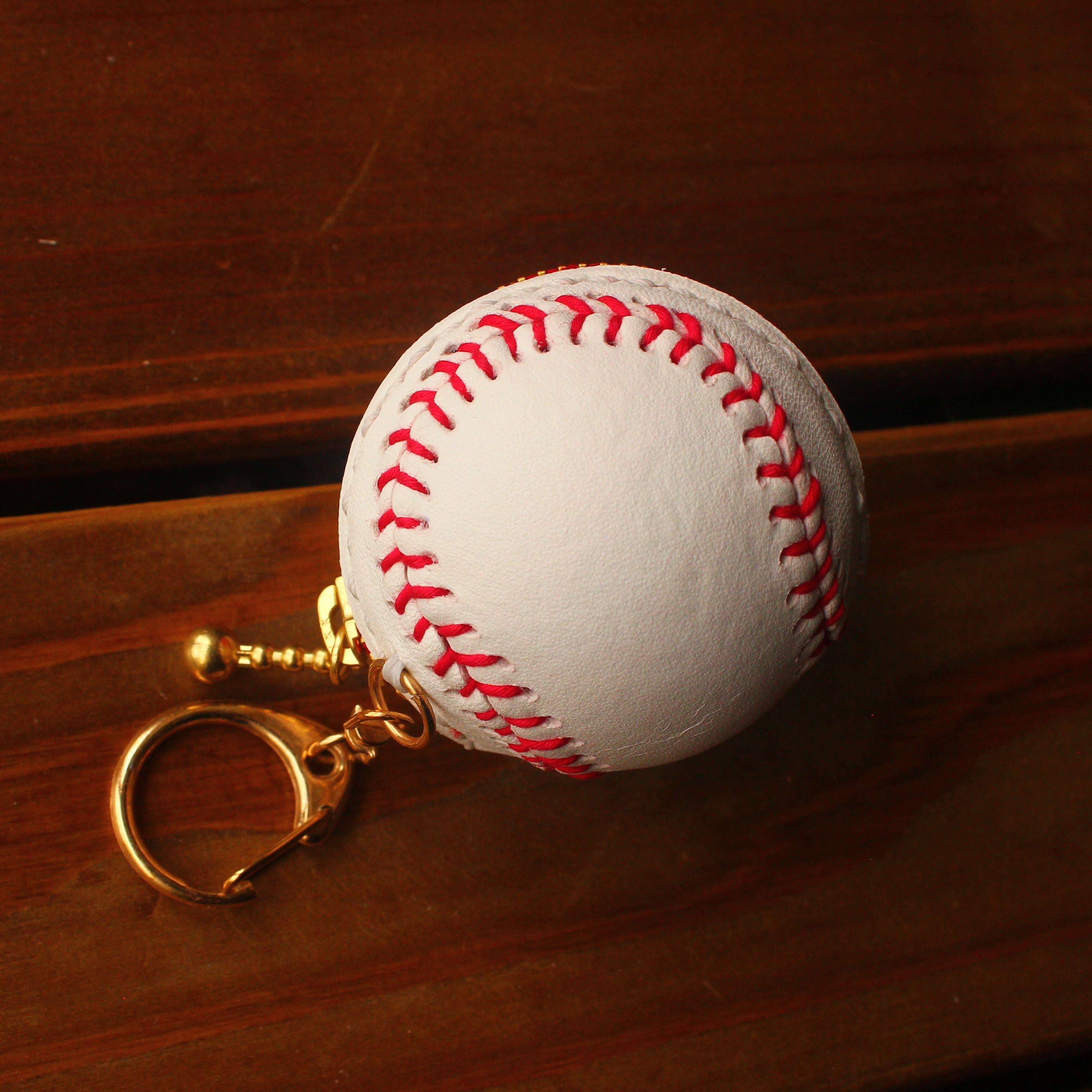 COACH 野球ボール型キーホルダー COACH - COACH コーチ キーホルダー 野球 ボールの通販 by Will