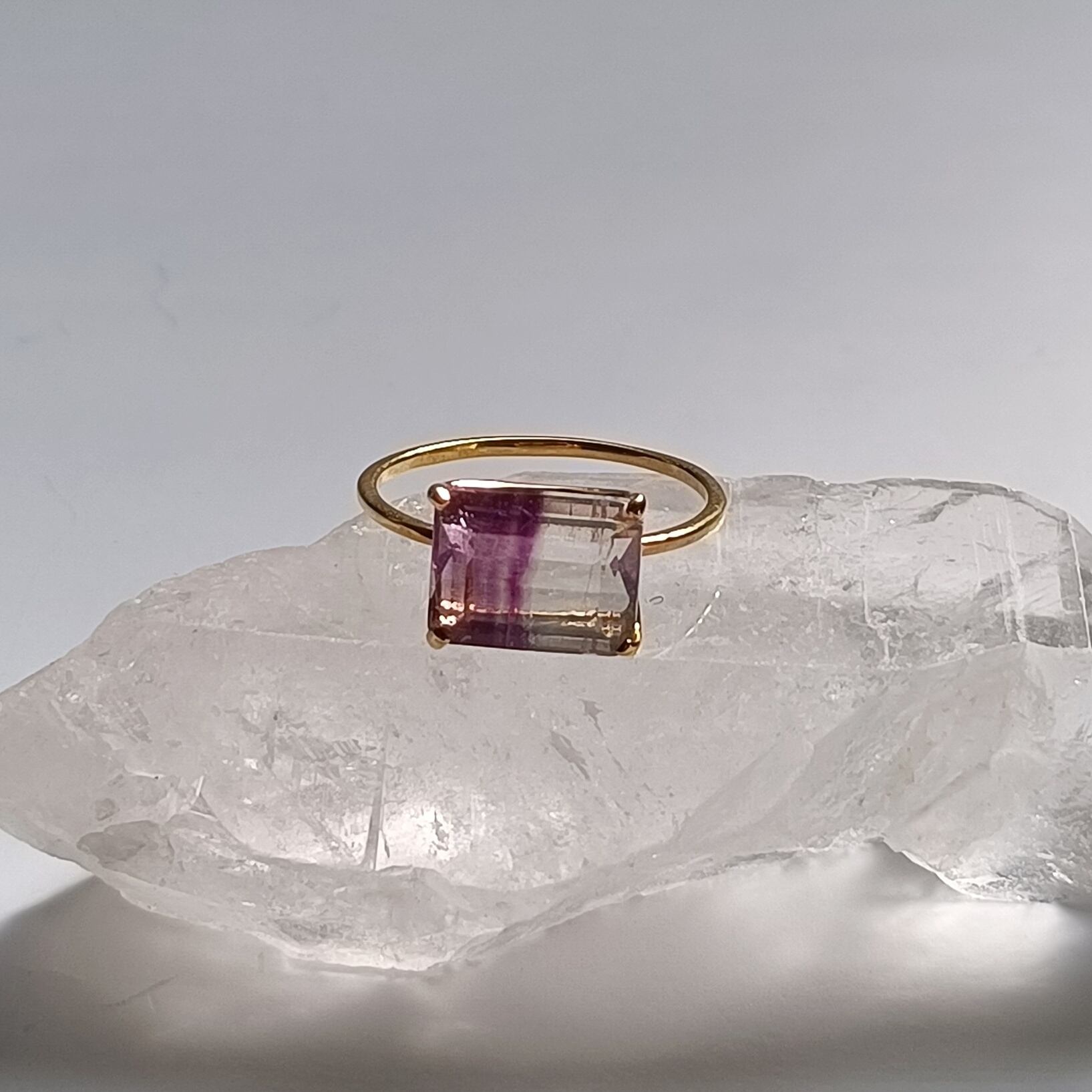 【square ring】バイカラーフローライト