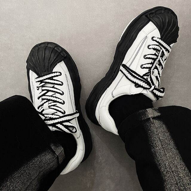 【予約販売】スニーカー 厚底 ダッド メンズ スニーカー シンプル バイカラー 靴 モノトーン ブラック ホワイト シック お洒落 カジュアル ストリート 24cm/24.5cm/25cm/25.5cm/26cm/26.5cm