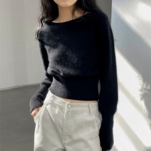 トップス ニットソー セーター 袖あり 長袖 ラウンドネック ストレート Iライン ふわふわ ニット かわいい 大人可愛い きれいめ シンプル 大人 上品 おしゃれ お洒落 大人可愛い 大人女子 こなれ感 ラブリー キュート ガーリー エレガント 存在感 とろみ感 抜け感 無地 秋 冬 クリスマス バレンタイン 10代 20代 30代 40代 50代 女性用 ママ OL 通勤 学生 通学 デート 女子会 イベント 旅行 ホテル レストラン 着回し 普段使い 暖かい モテ ホワイト ブラック ライトイエロー