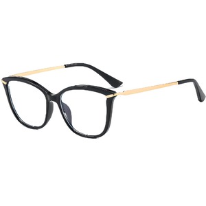 【在庫のみ】1pcs 伊達メガネ  ファッション眼鏡 超軽量ノーズパッド 原宿眼鏡 男女兼用 マルチカラーオプション キャッツアイメガネのフレーム (ブラックフレーム)