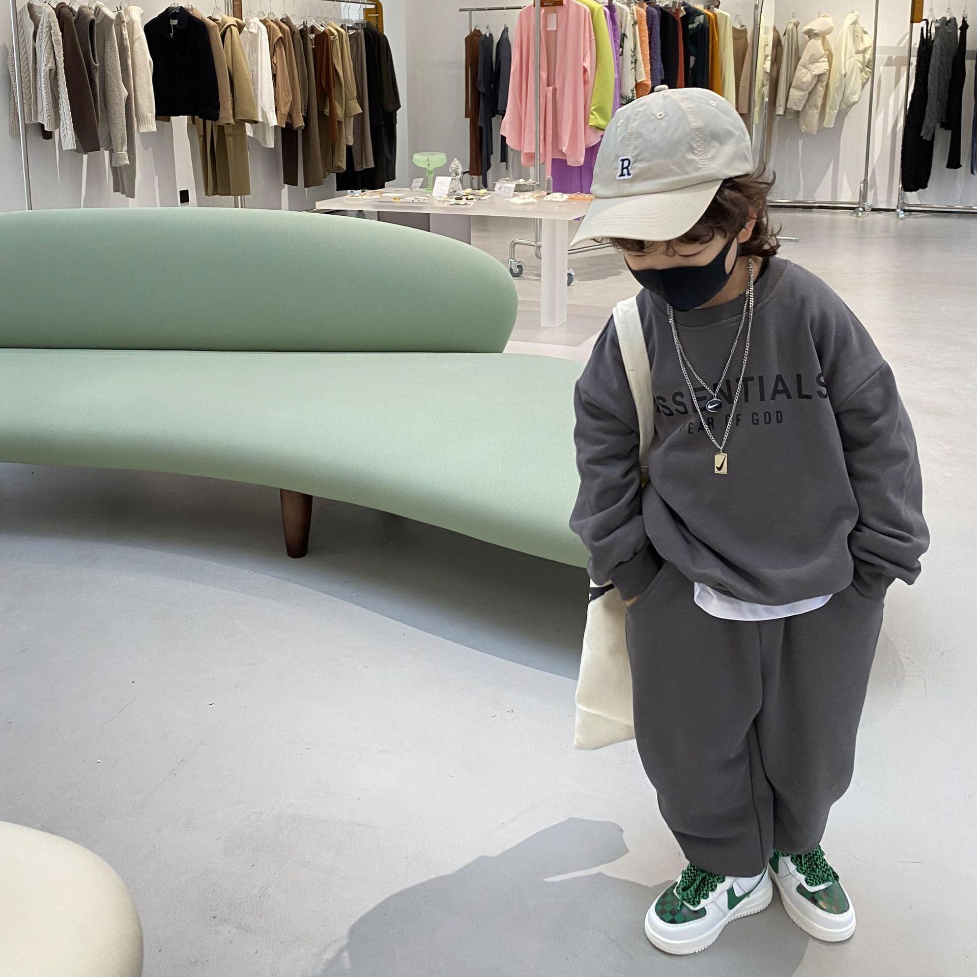 大注目】 子供 スウェット 上下 グレー 無地 90 tdh-latinoamerica.de