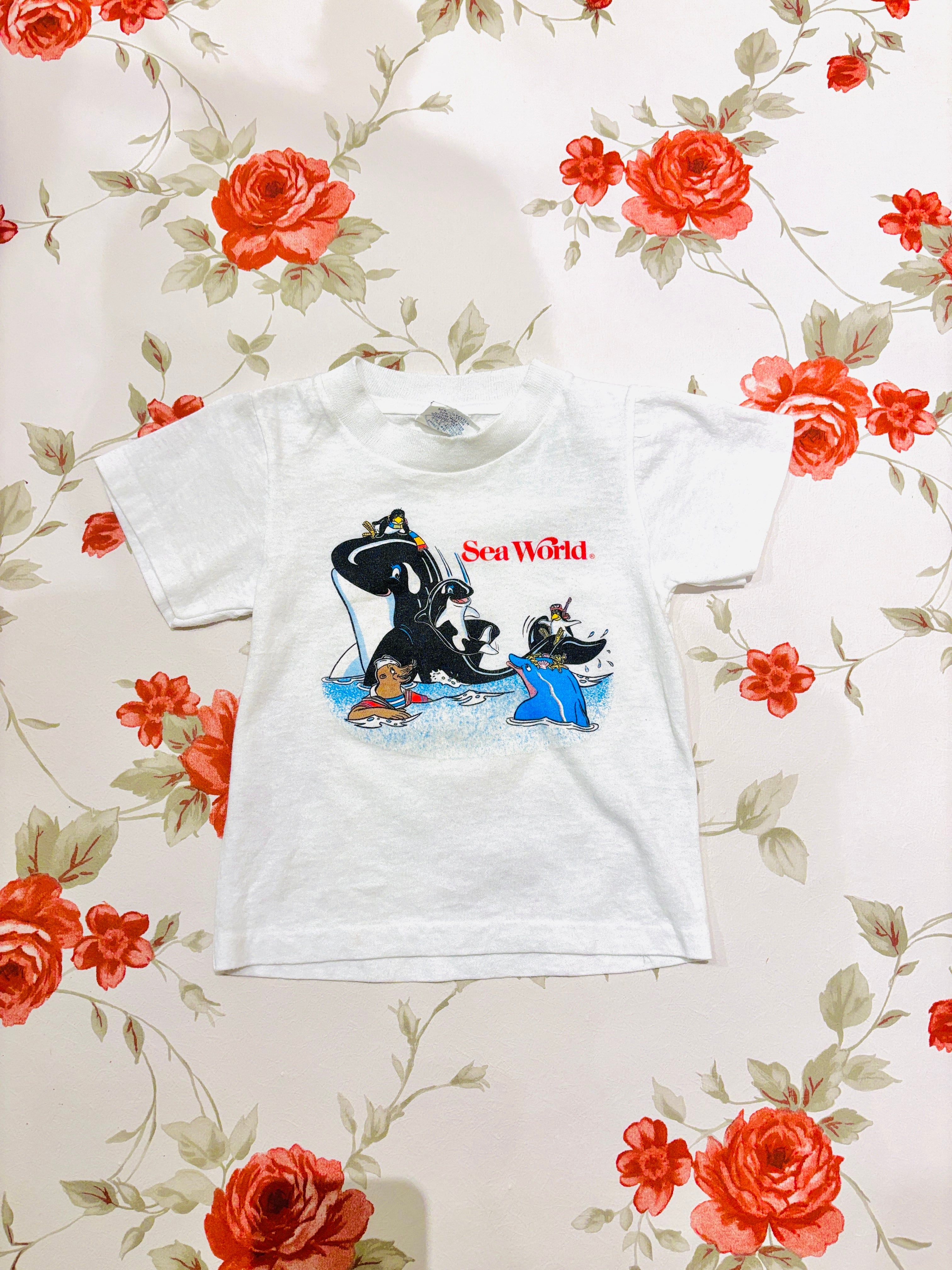 【kids vintage】90's sea world T-sh. about2-3y