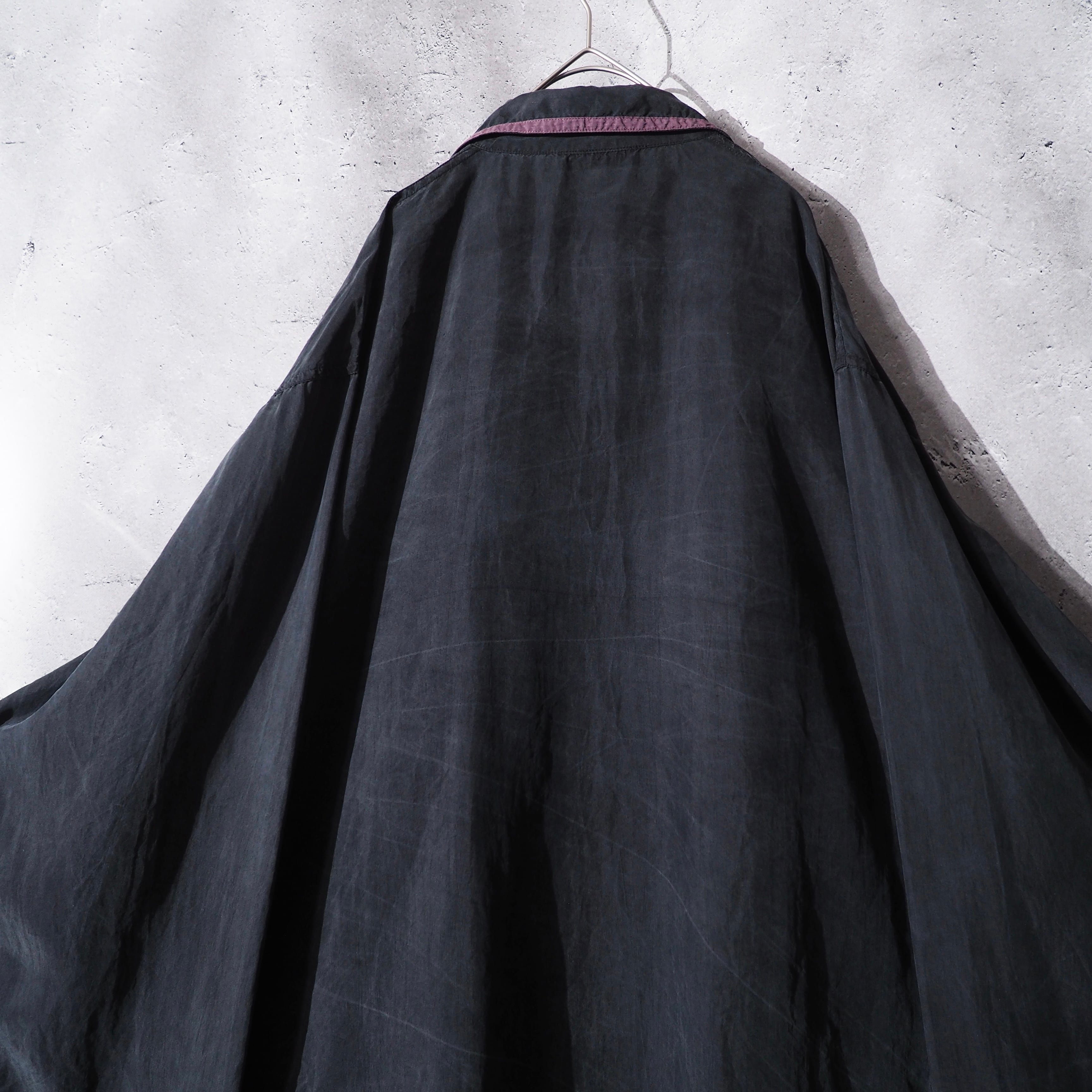 1980s " 墨黒 " Beautiful Black ink color vintage Drape loose silk shirt