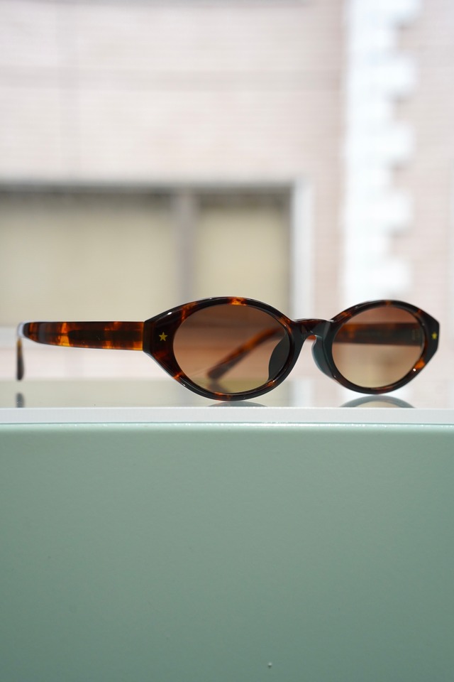 HOSHI HOSO SUNGLASSES