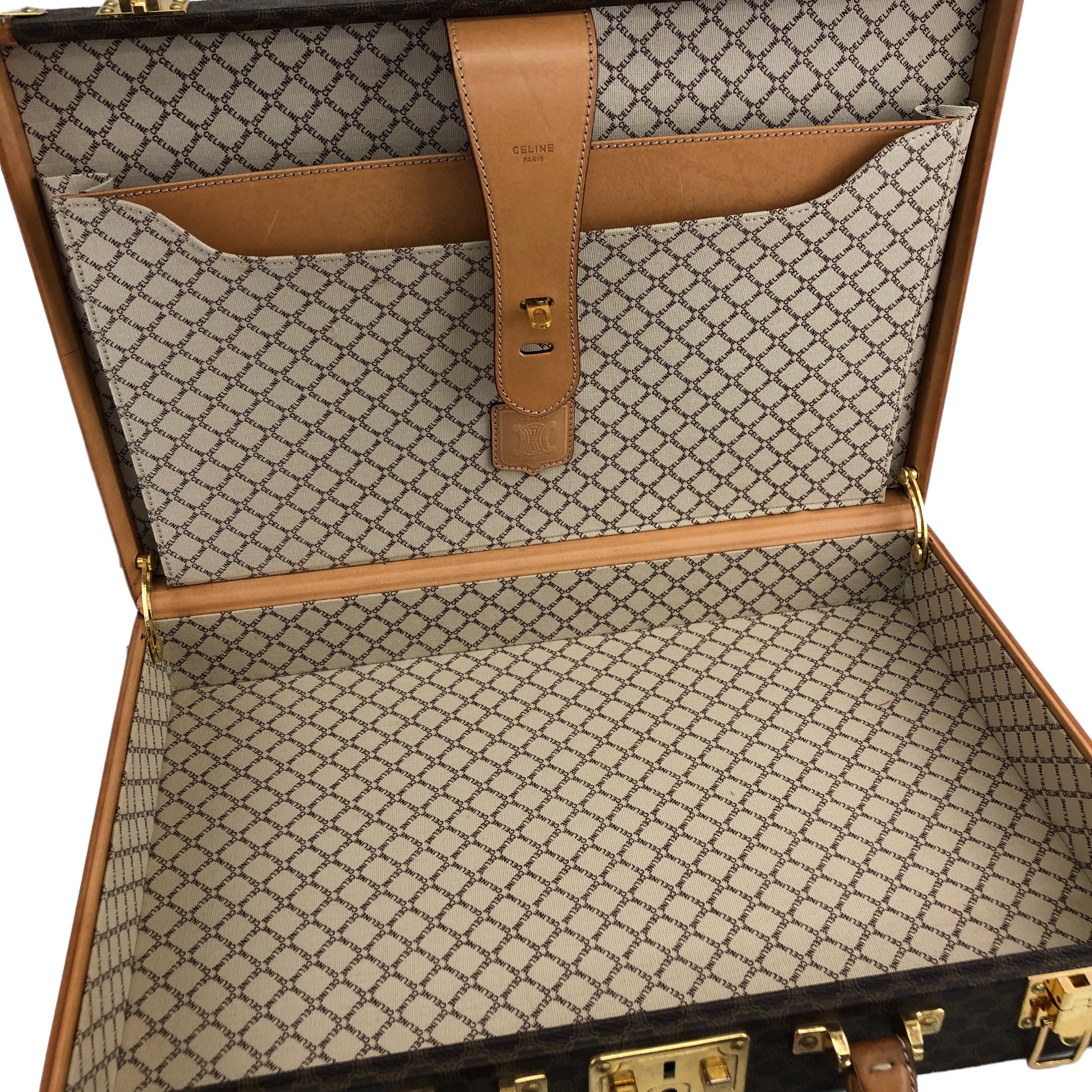 CELINE セリーヌ マカダム ブラゾン型押し レザー ブリーフ CELINE セリーヌ マカダム ブラゾン型押し レザー ブリーフ