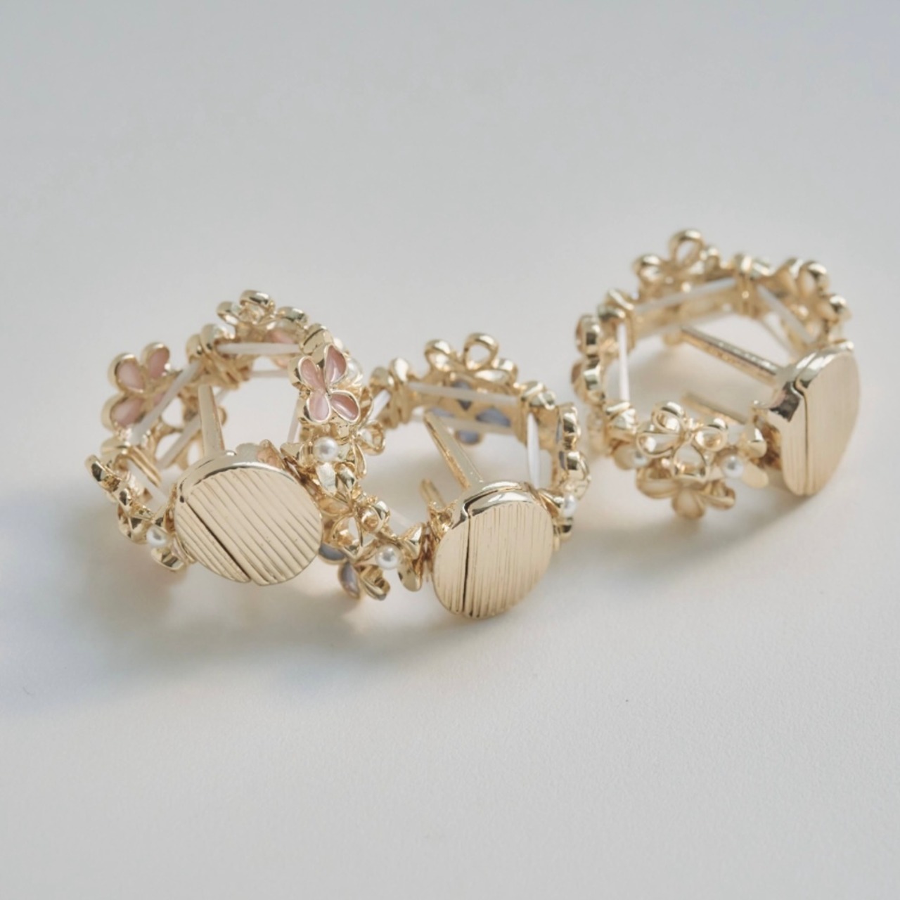 ヘアリエル：ミニグロスフラワー