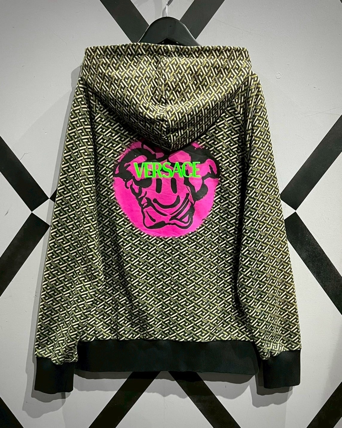 06fa7ad81756bc864ffc1e5e01db17