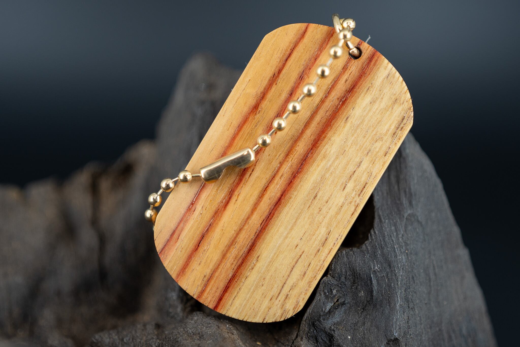 木材の女王】チューリップウッド ドッグタグ 象嵌 木登りトカゲ | 木軸