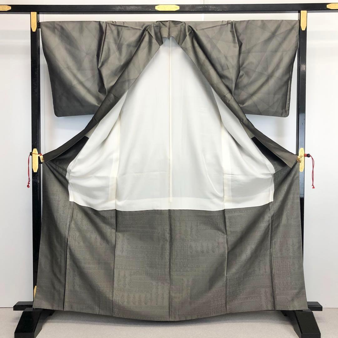 紬着物 幾何学模様 左胸に星模様 薄消炭色 トールサイズ K-3691  