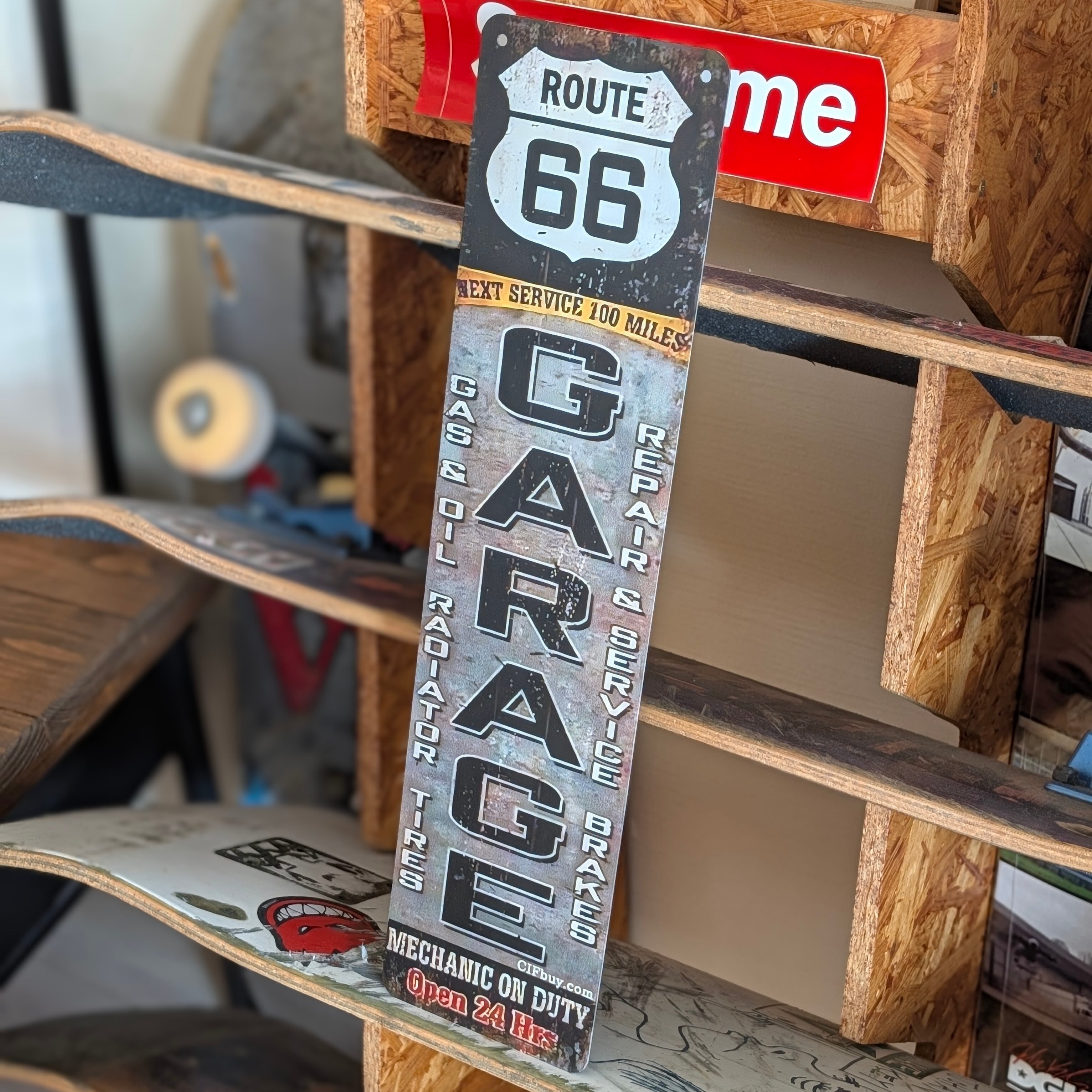 送料無料！ちょうどいいブリキ看板 【 ROUTE 66（ルート66）】ガソリンスタンド 整備工場 / METAL SIGN / メタルサイン / ブリキ看板 / サインボード / ビンテージ加工〚アメリカン雑貨 アメトイ〛