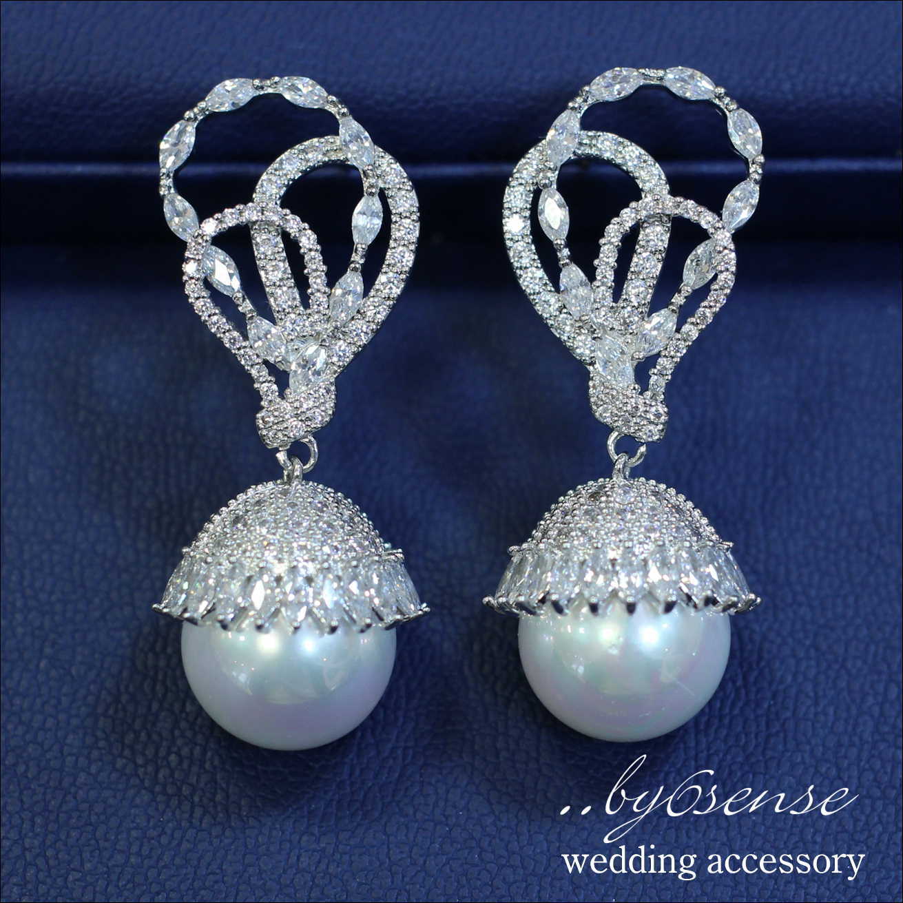 リュバン・ド・ペイル~ウェディングパールピアス (p0087)