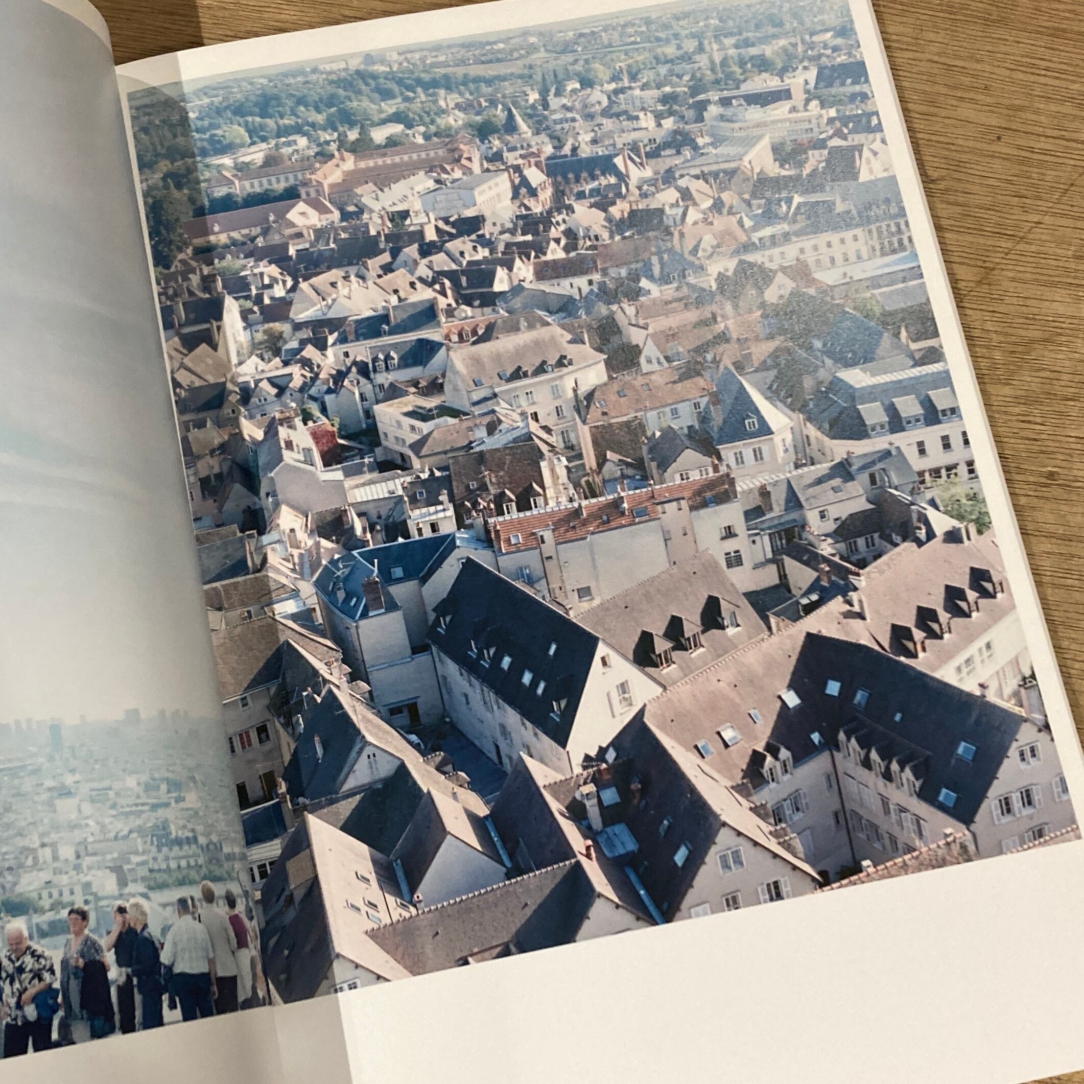 Paris / 市橋織江 | PAY ID