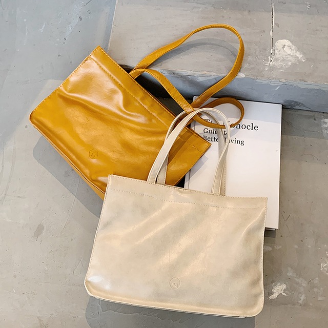 シンプルで大容量のバッグ、2020年に人気のレディースバッグ、新しい流行のファッション、すべてがマッチするポータブルソフトバッグ、ネットレッドトートビッグバッグ Tiancai_Wing_Bag3238797