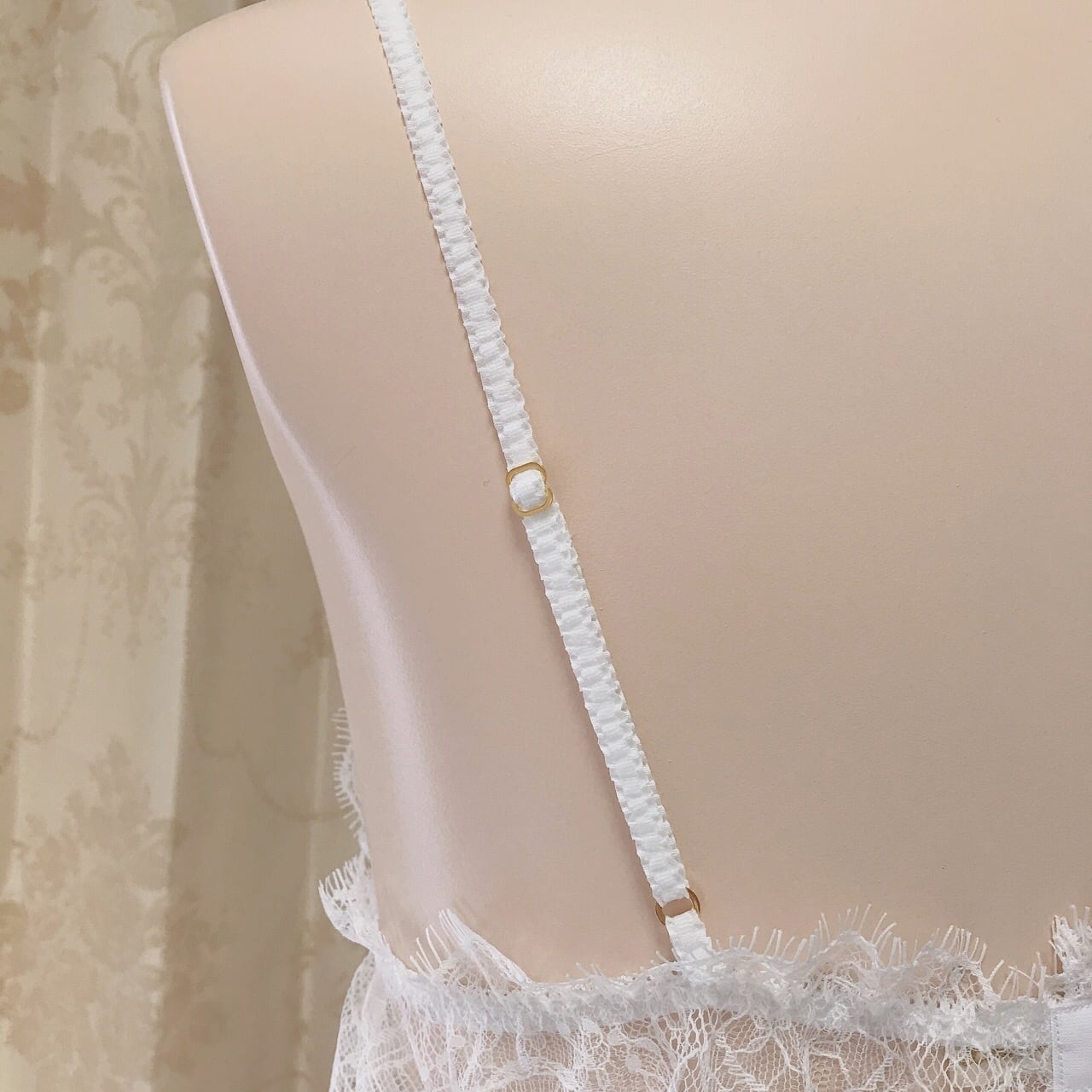 「innocent」white lingerie set