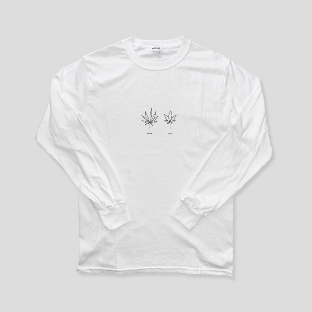 White long T-shirt “Love Never Ends” （Special Edition) | エミエフィ