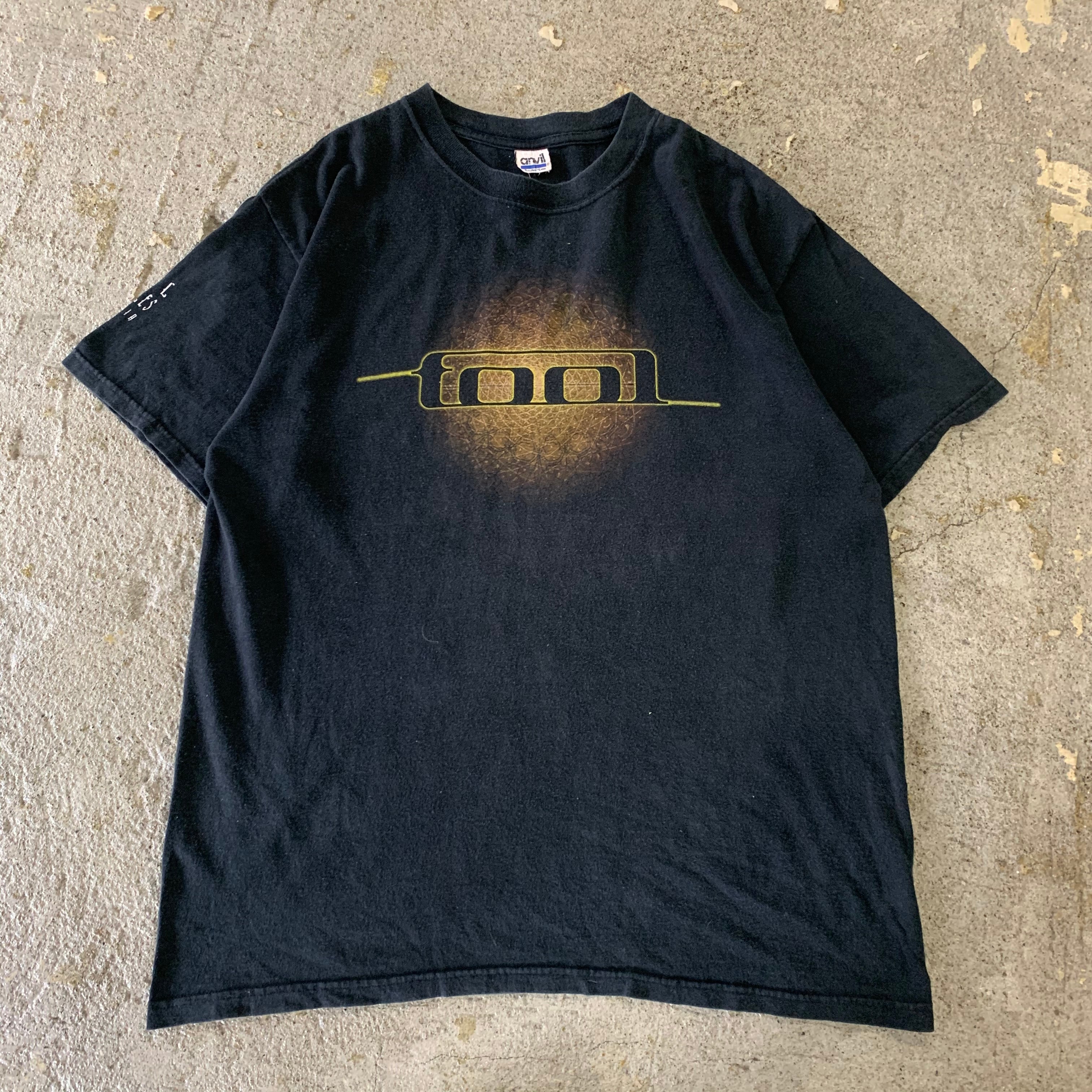 00s TOOL T-shirt