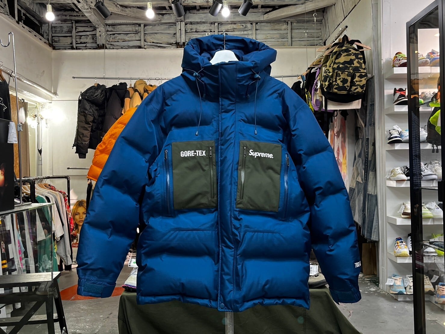 シュプリーム GORE-TEXアノラック Supreme GORE-TEX ANORAKゴアテックスアノラック Supreme 'Gore-Tex  ラメルジー アノラック 希少Supreme Gore-TexラメルジーLゴアテックスアノラックジャケット