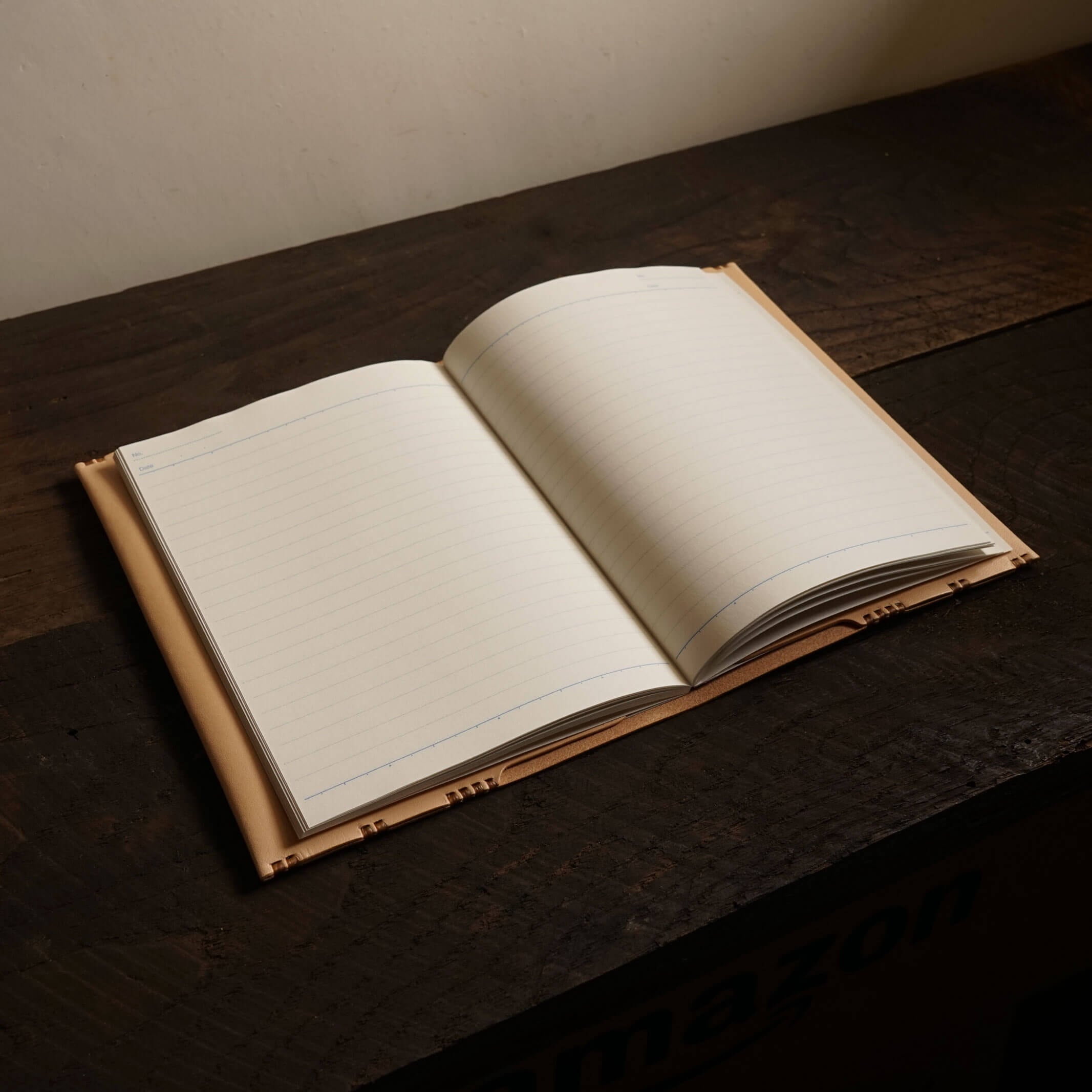 ノートカバー B6サイズ 牛ヌメ革 | lore + needles / ロー・アンド