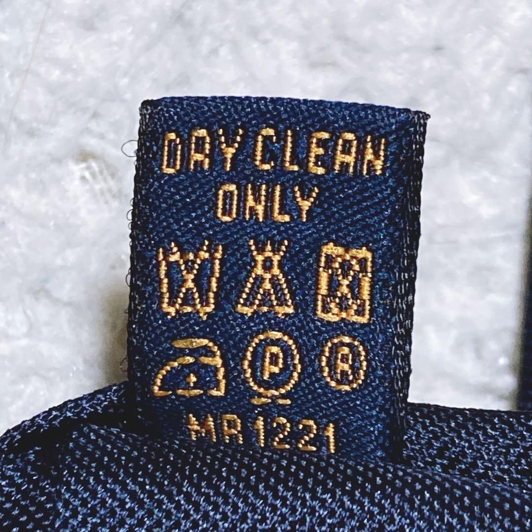 人気・完売品⭐️ルイヴィトン　ネクタイ　カラフル　ナロータイ　刺繍　シルク100% 人気・完売品⭐️ルイヴィトン ネクタイ カラフル ナロータイ 刺繍