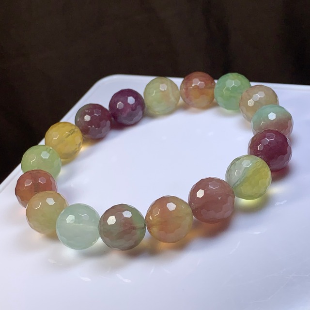 no2.多彩な変わった色合いフローライト・ブレスレット