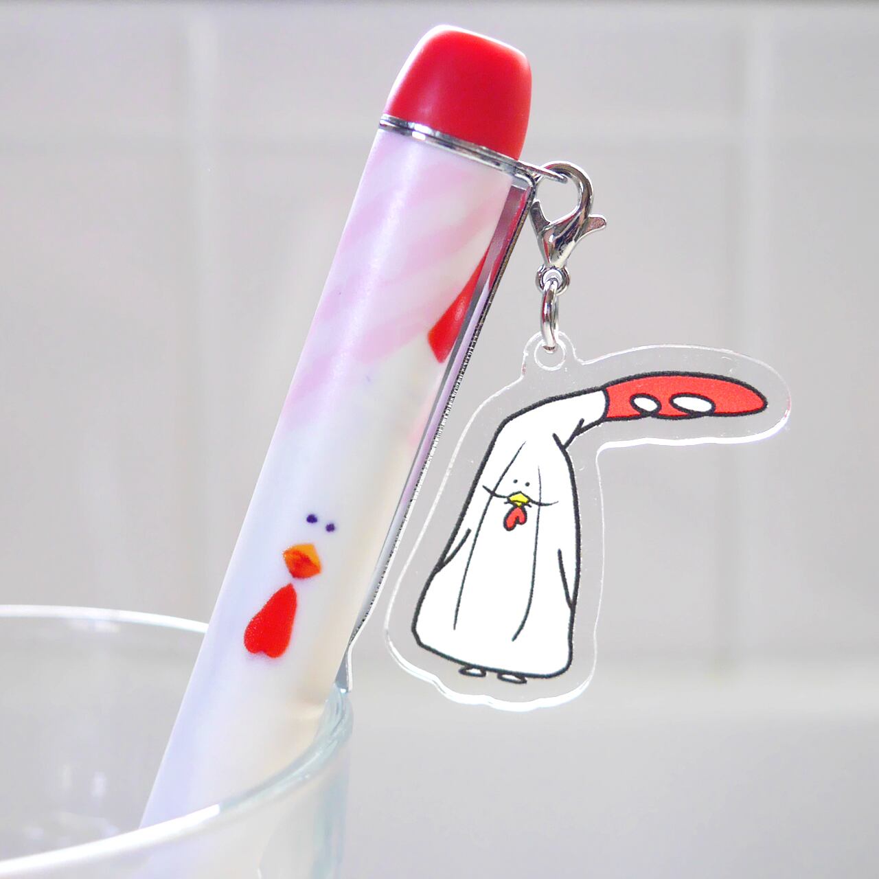 ハイディのこっちみんなチャーム付きボールペン（実写） | きぐるみ
