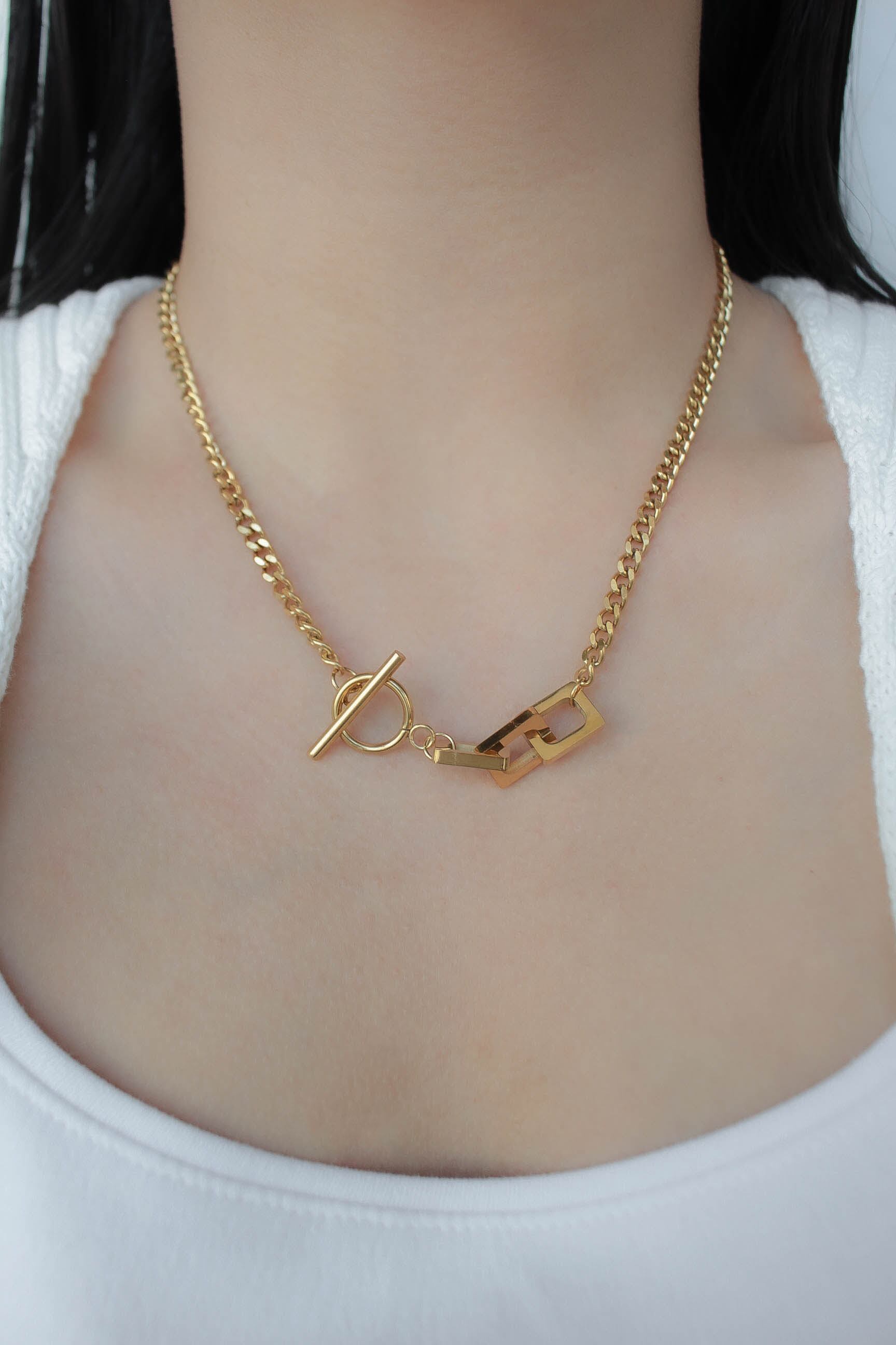 07165b92990f118233f3723e27357c