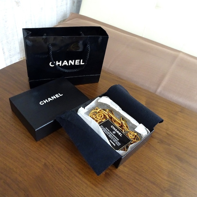 中古【CHANEL正規品】ゴールドの２連チェーンベルト・ヴィンテージ・ココマーク