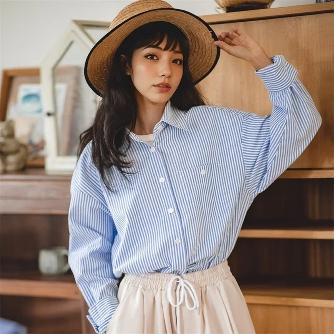 Classic Blue and White Striped Shirt / クラシック ブルー & ホワイト ストライプ シャツ