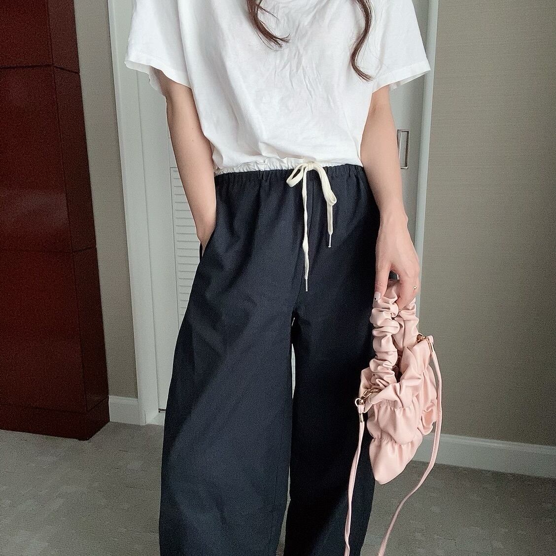 Frill bicolor relax pants / navy (4月中旬頃発送予定)