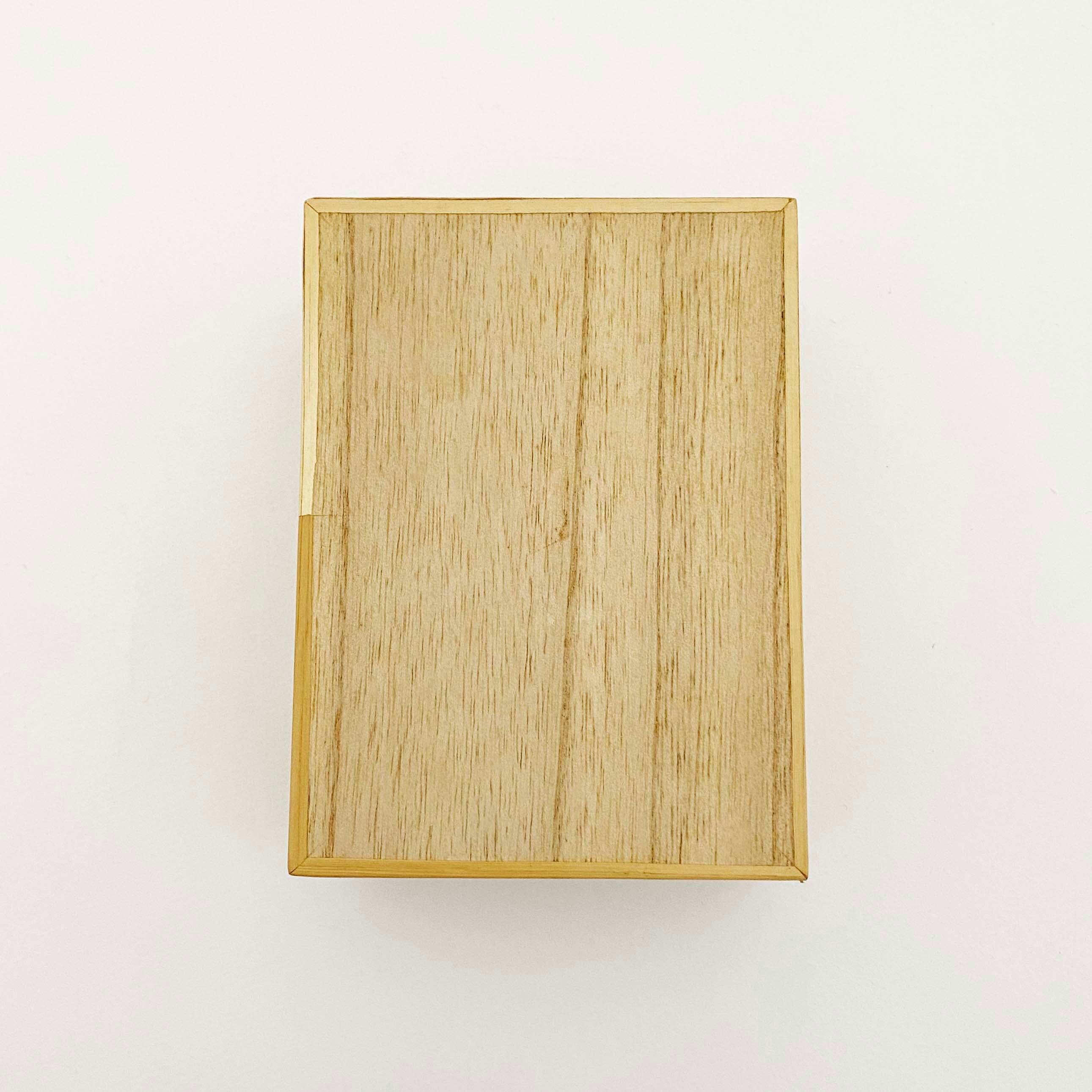 城崎の麦わら細工箱(折り鶴)