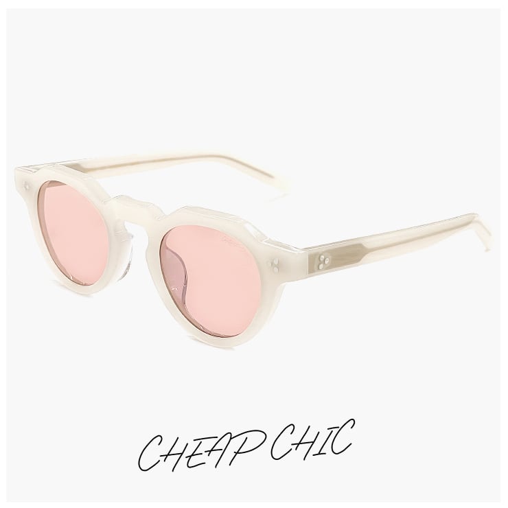 【新品】 CHEAP CHIC cc5028 tp 小ぶり サングラスメンズ レディース ユニセックス モデル 顔 小さめ 小さい 小顔 ブランド 個性的 おしゃれ かわいい スクエア 型 太 フレーム クリア テラコッタ uvカット 薄い色 茶色 ブラウン ライトカラー レンズ CHEAP CHIC cc5028 tp 小ぶり サングラスメンズ レディース ユニ