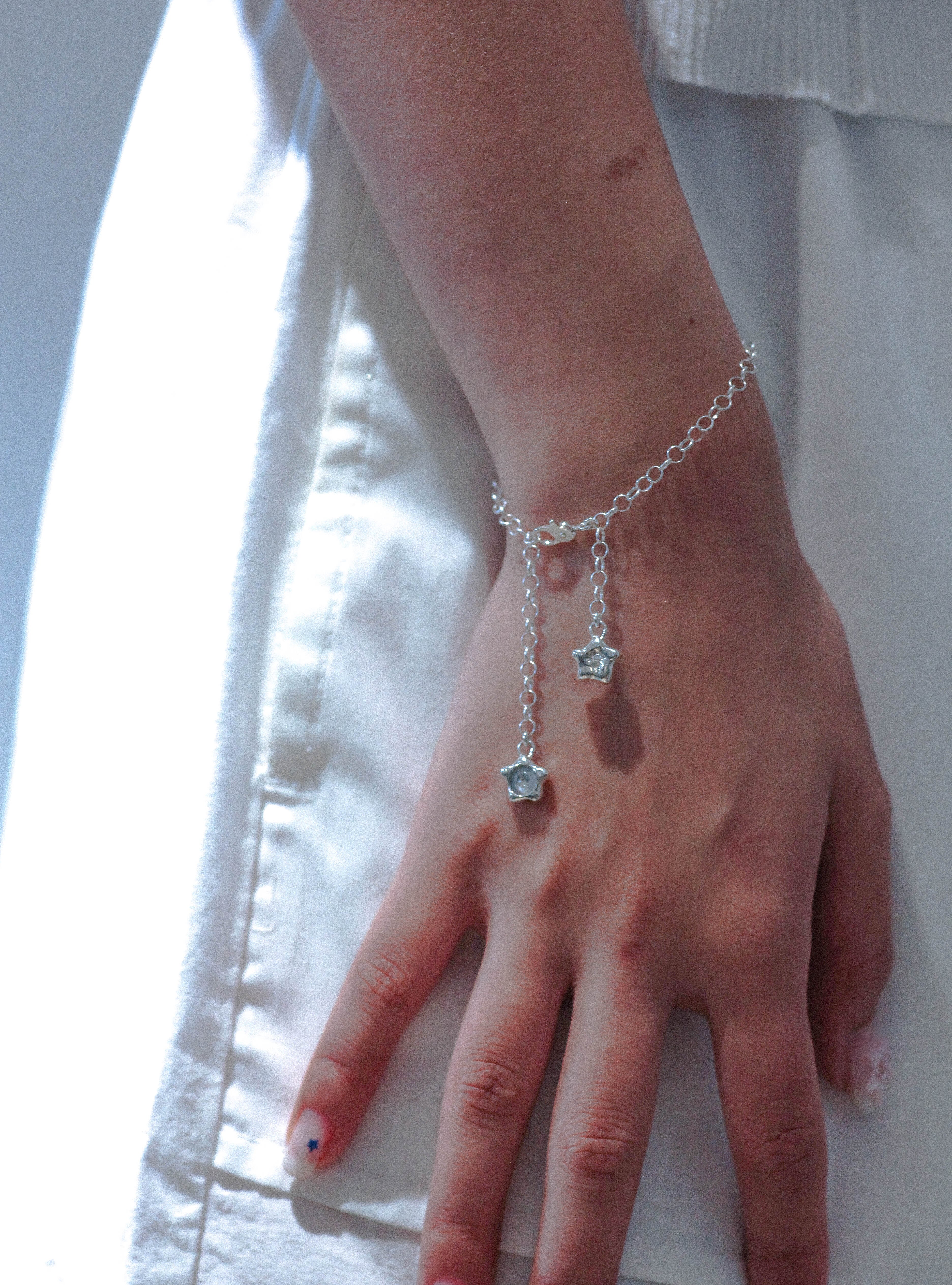 silver bracelet 星