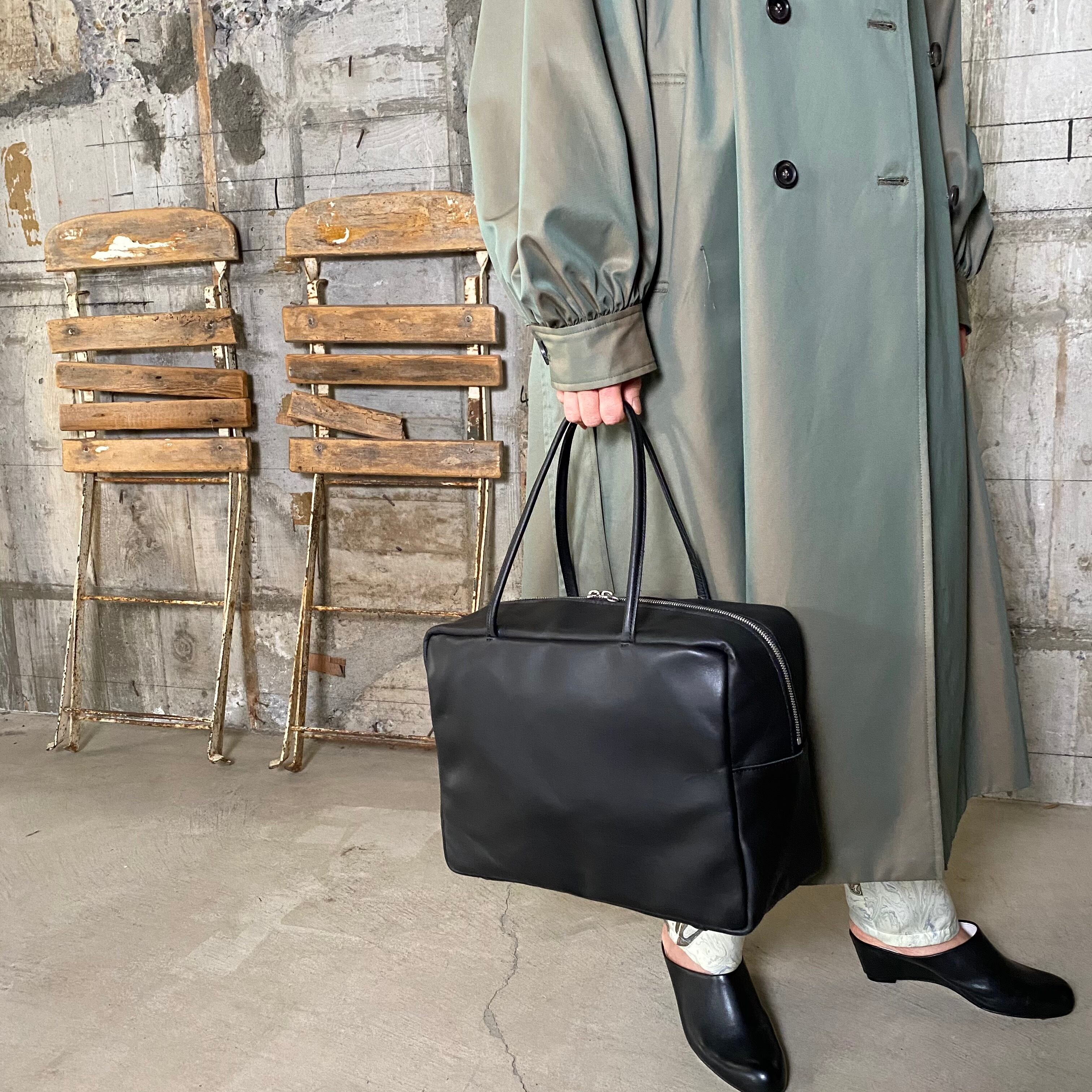 MORMYRUS【ﾓﾙﾐﾙｽ】MORMYRUS GLOSS LEATHER TOTE (M−068 COL:BLACK