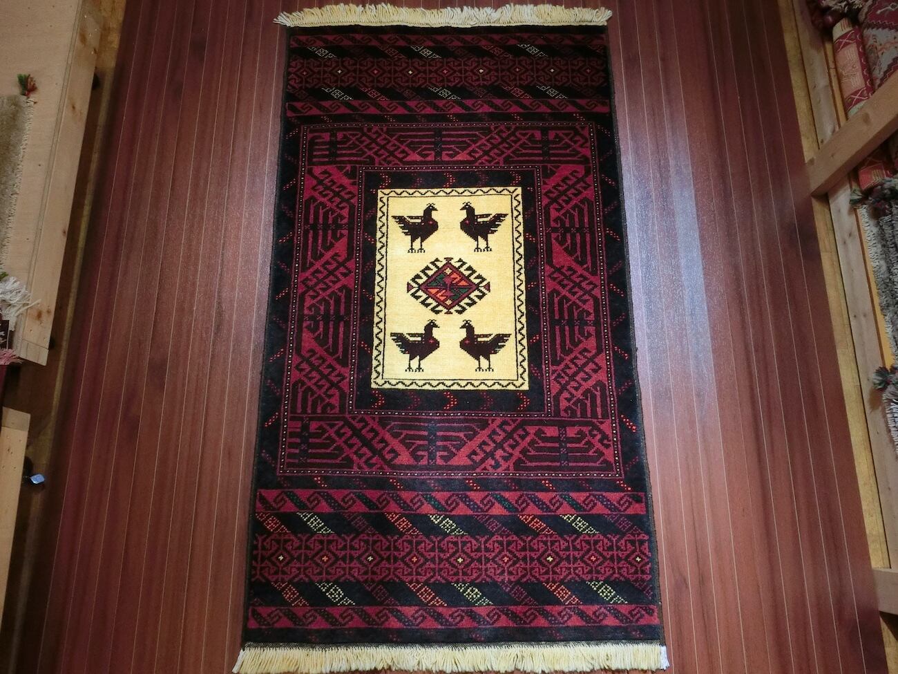 バルーチ | Heris Carpet ヘリス カーペット
