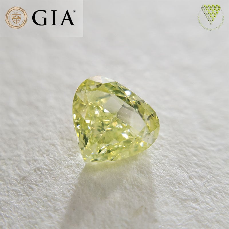 0.089ct VS-1天然ダイヤVERY LIGHT YELLOW GREEN