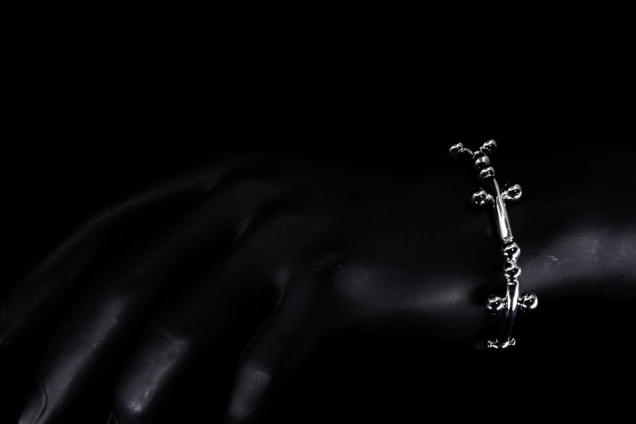 BN-114 BP Cross Junction bangle