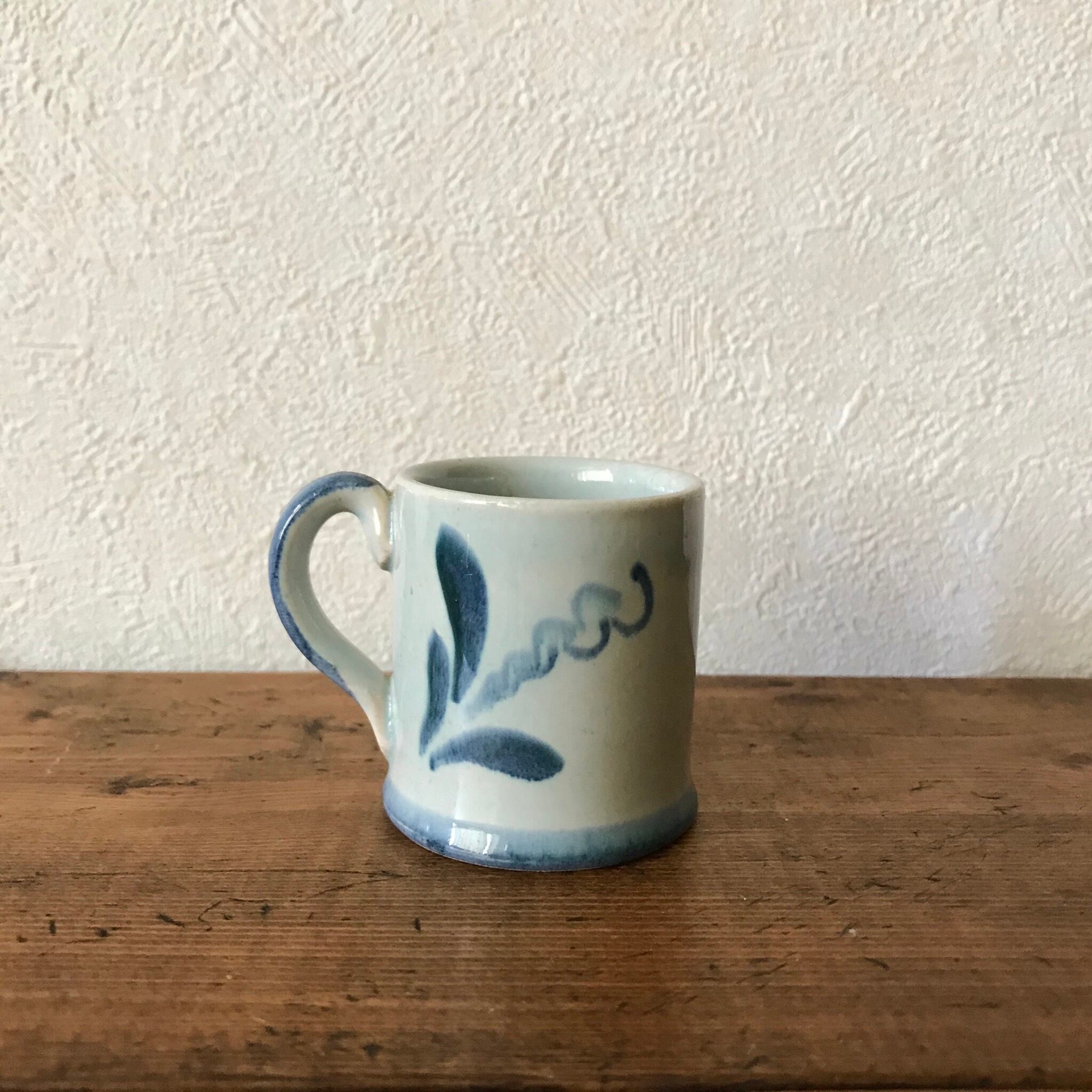 青いミニカップ