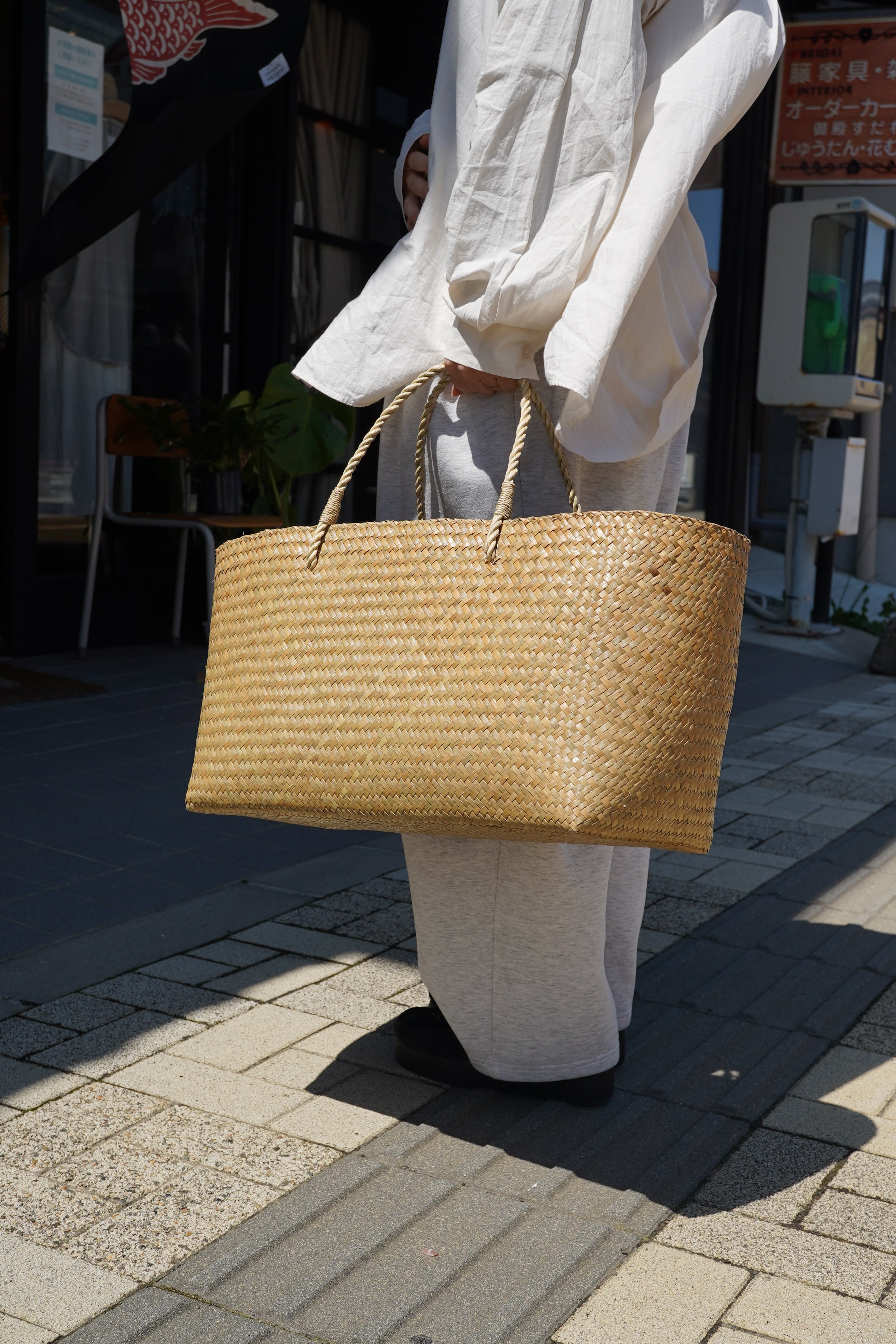 つづら❣️希少‼︎昭和レトロ、アンティーク、つづら竹籠、希少なお品‼︎ 大正〜昭和レトロコレクション 古民具 竹ふち特大葛籠（つづら