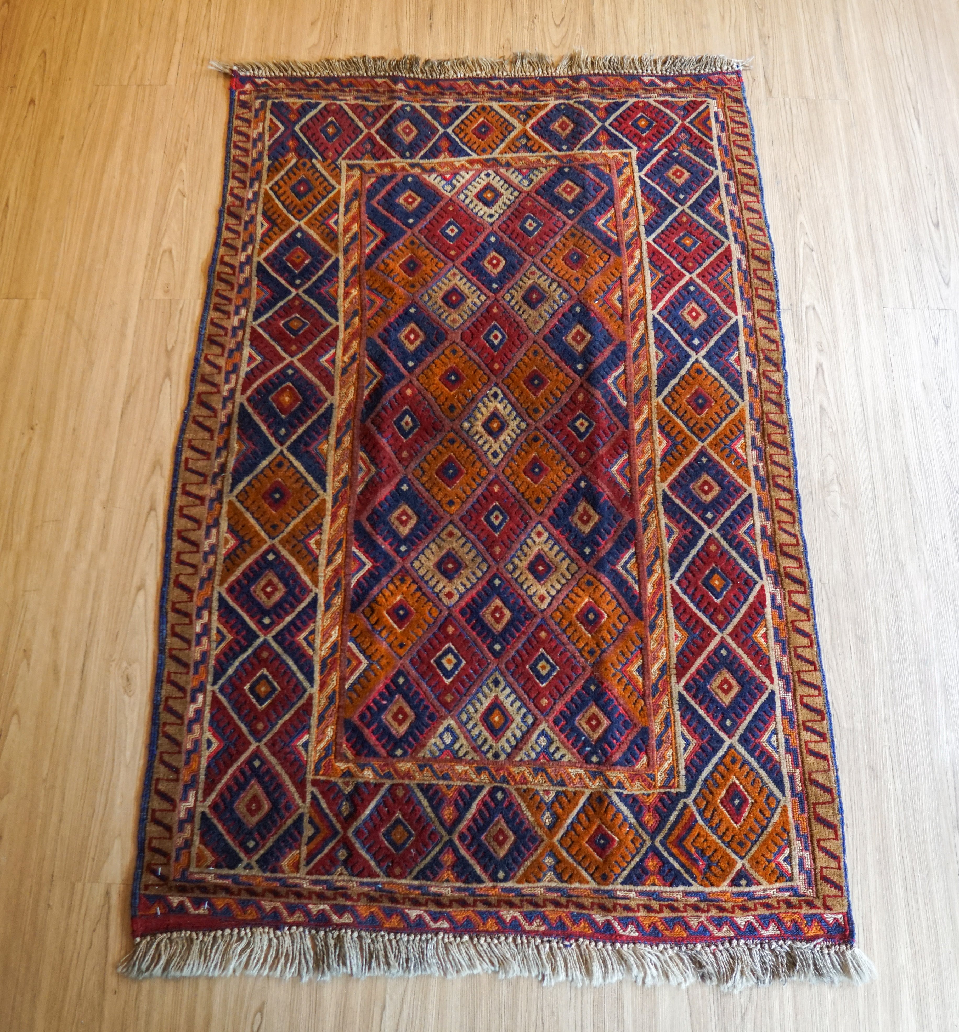 131×89cm【手織りマシュワニキリム】 | Decorworks