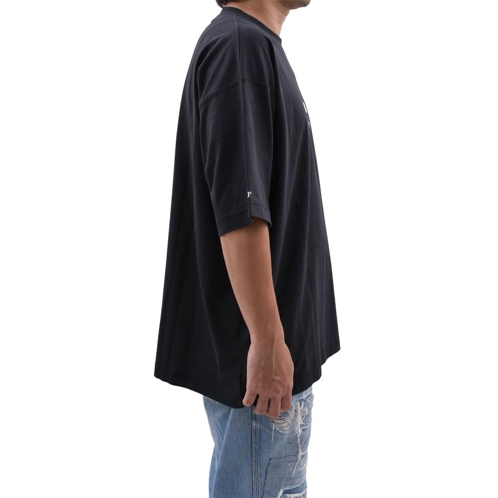 VETEMENTS】CCTV OVERSIZED T-SHIRT | AYIN