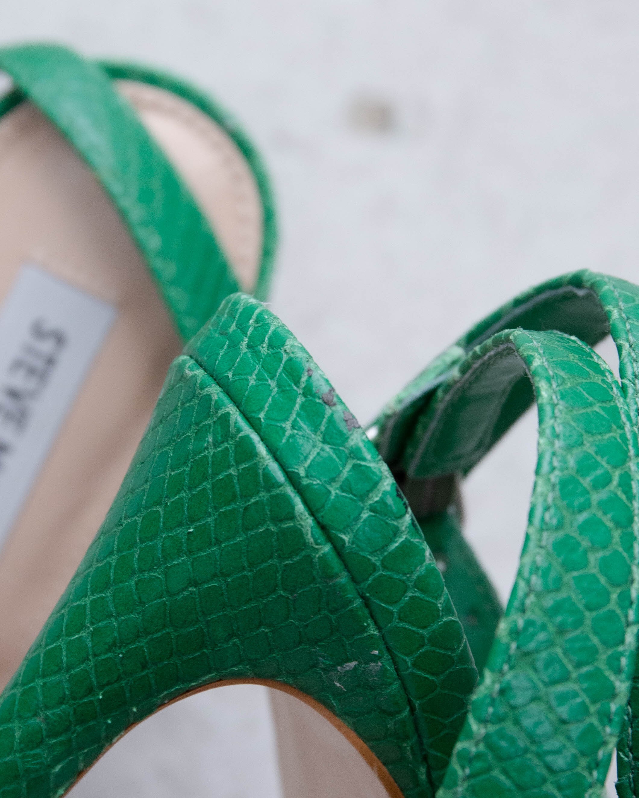 アンティークプリントクロスタンクトップL スモークグリーン python embossed clear strap sandals | LUIK FINN