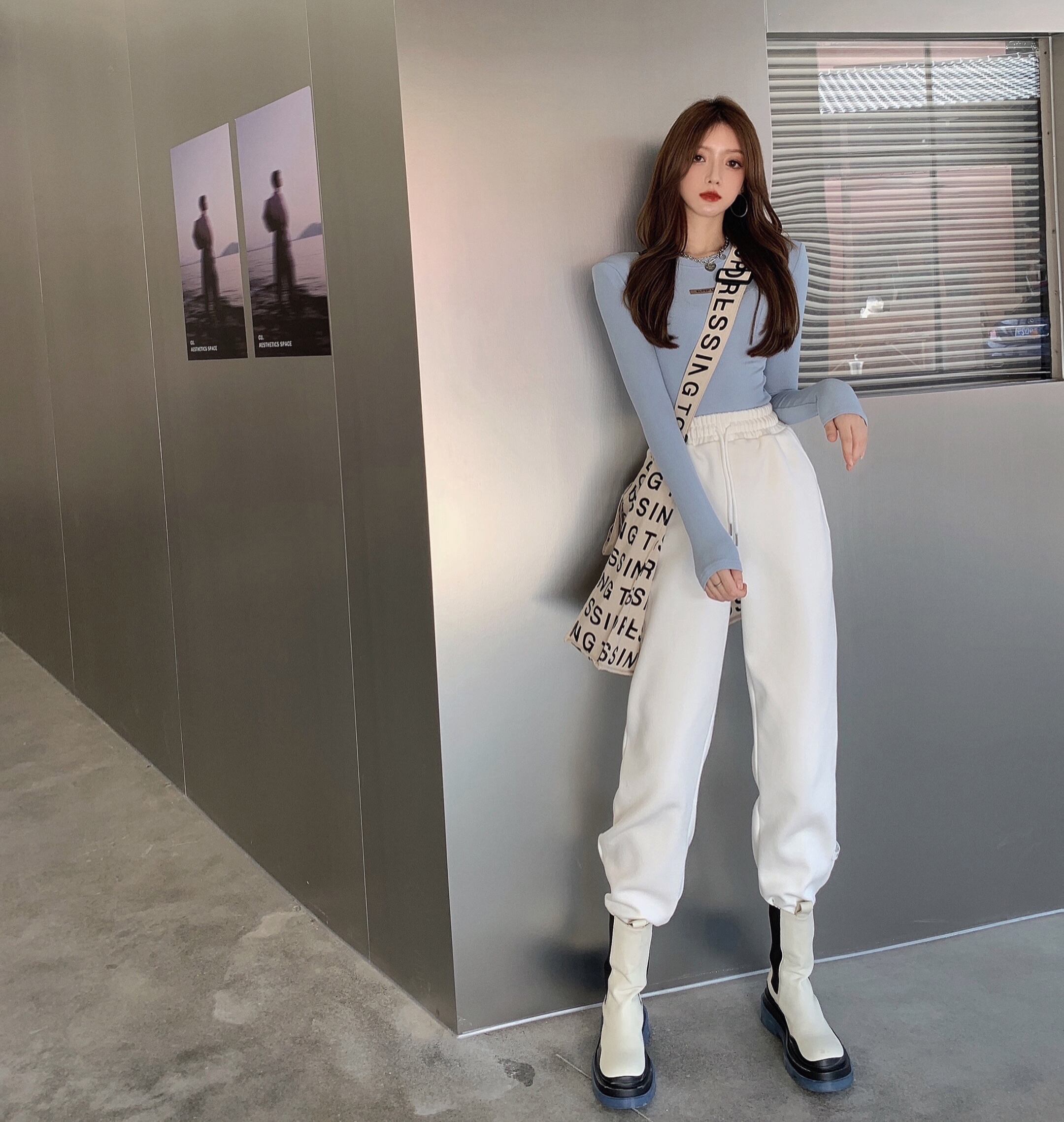 パンツ オータムウィンターベルベットホワイトハイウェストウェスト 秋物 冬物 ブラックストロベリース42061486665