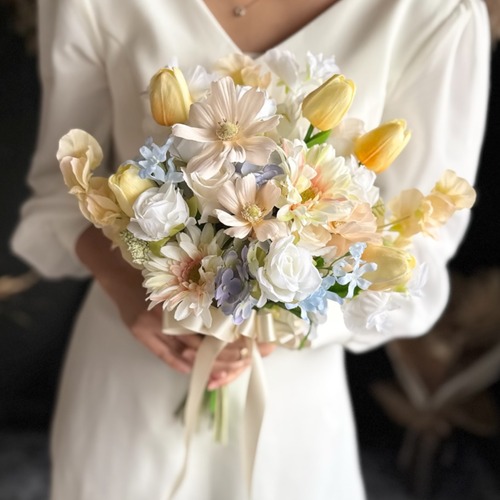 サーモンピンクチューリップ×ガーベラクラッチブーケ☆ブートニア