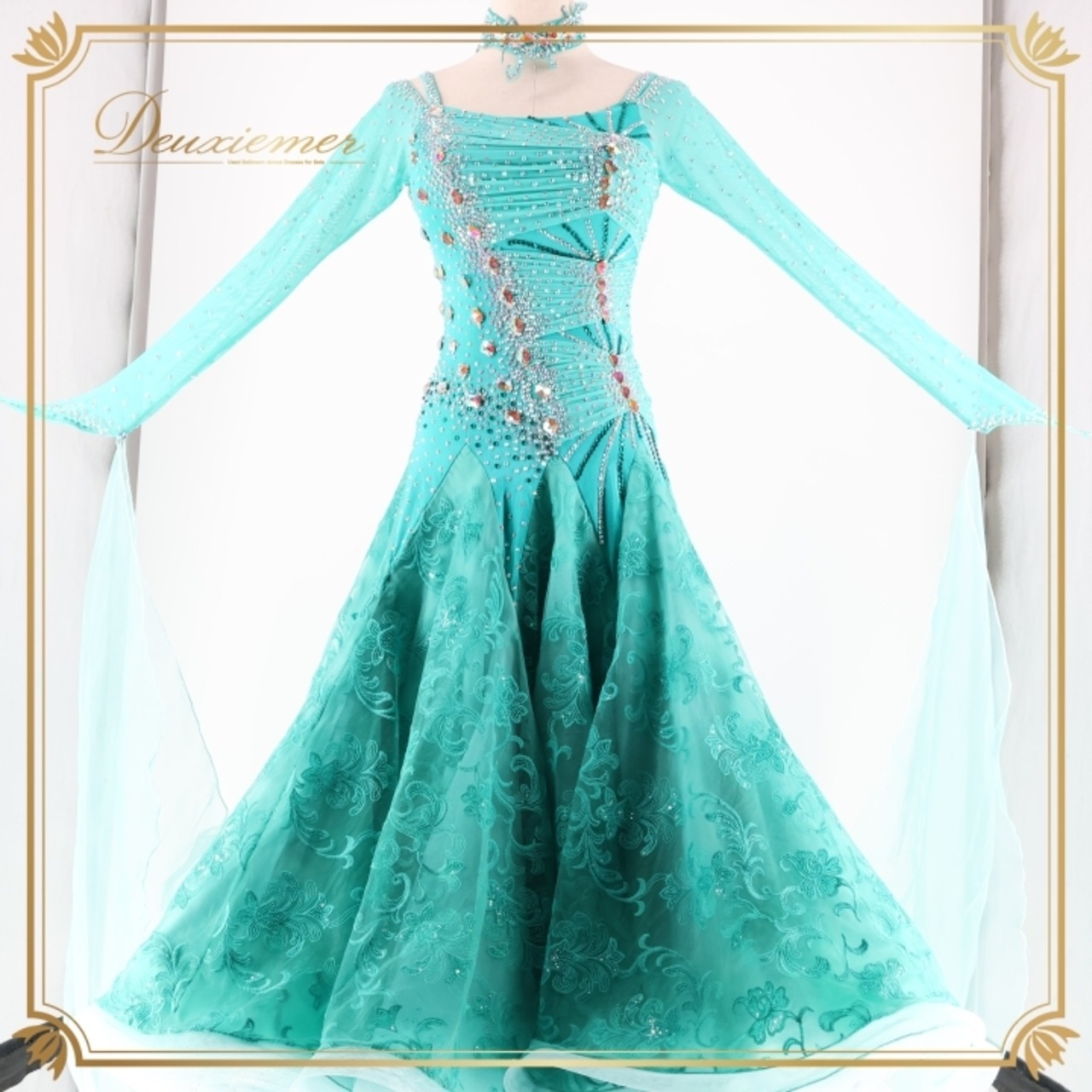 社交ダンス 衣装 スタンダードドレス ワンピース ドレス グリーン系 ブルー系 VeRTigo フリル レース フロート 青緑 デモ 競技 ダンス パーティ 発表会 豪華 華やか エレガント 上品 パフォーマンス用