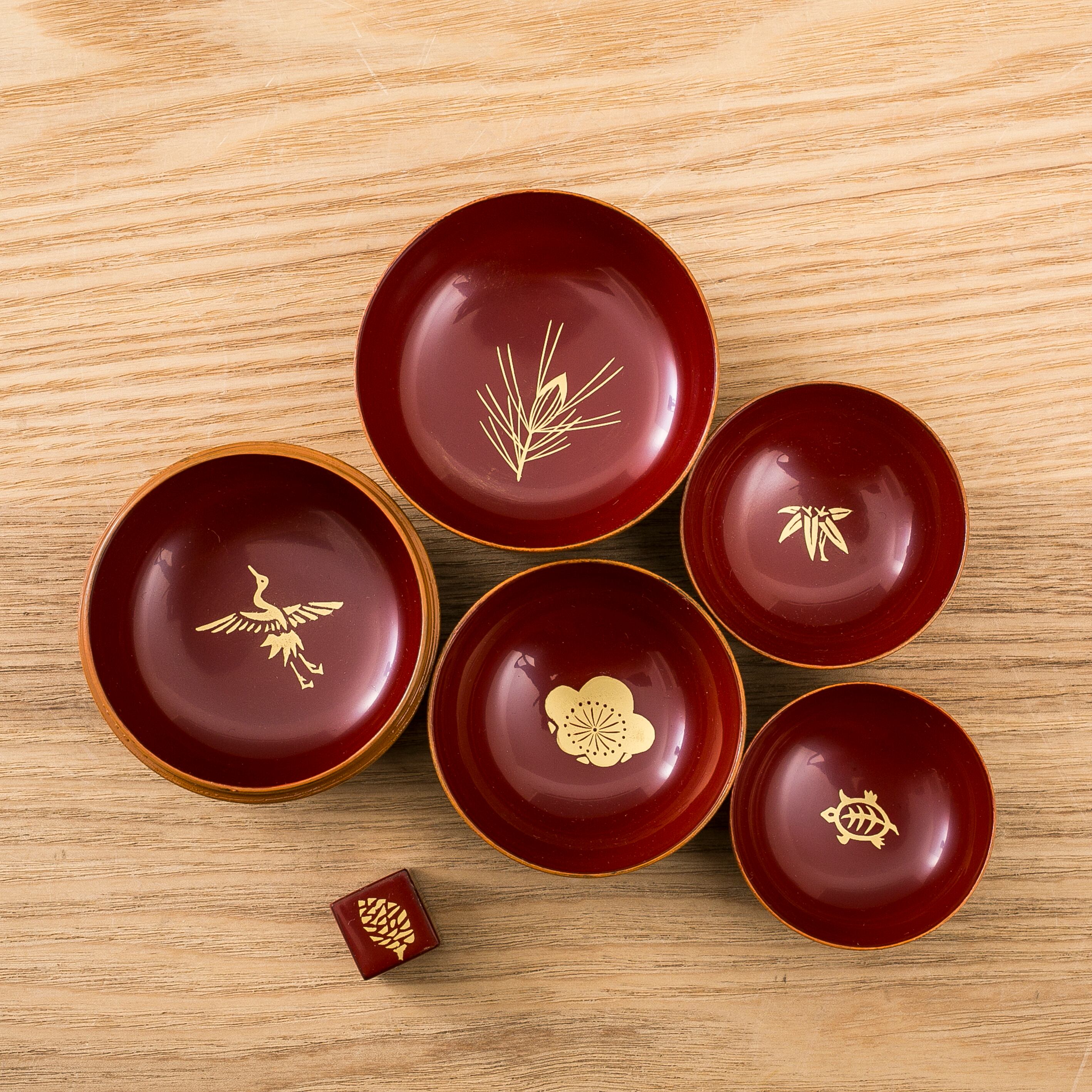 平和の象徴商品 正倉院展特設売店「天平」 / クリップアクセサリー〈螺鈿紫檀琵琶〉 正