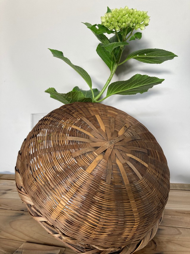 ヴィンテージの竹籠