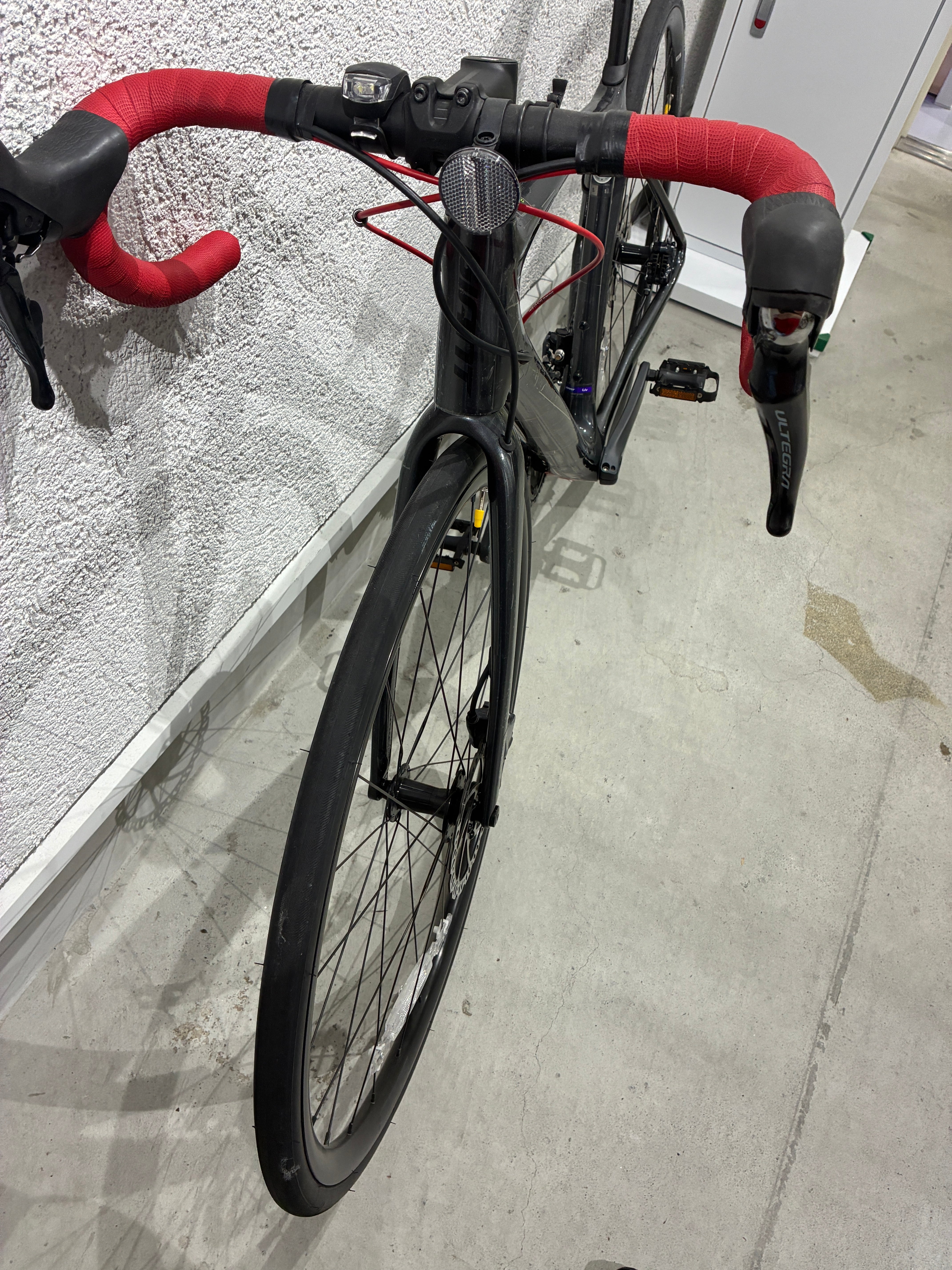 Giant TCR ADVANCED 1 DISC KOM ULTEGRA 中古車 Sサイズ（165cm～175cm